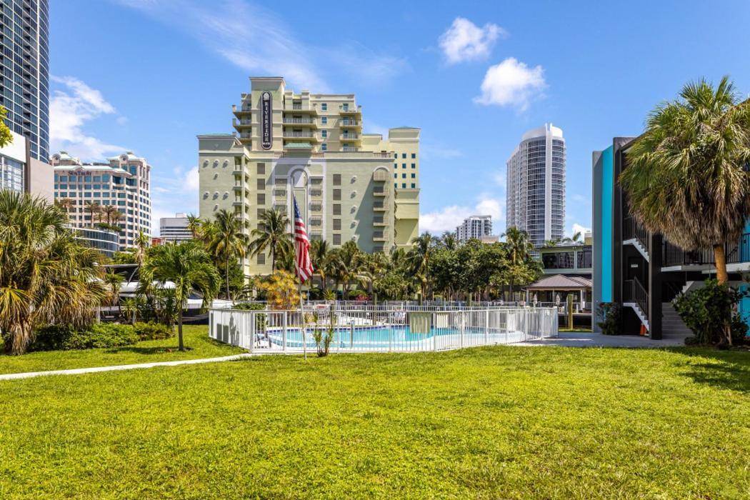 Designer River View Apartments فورت لودرديل المظهر الخارجي الصورة
