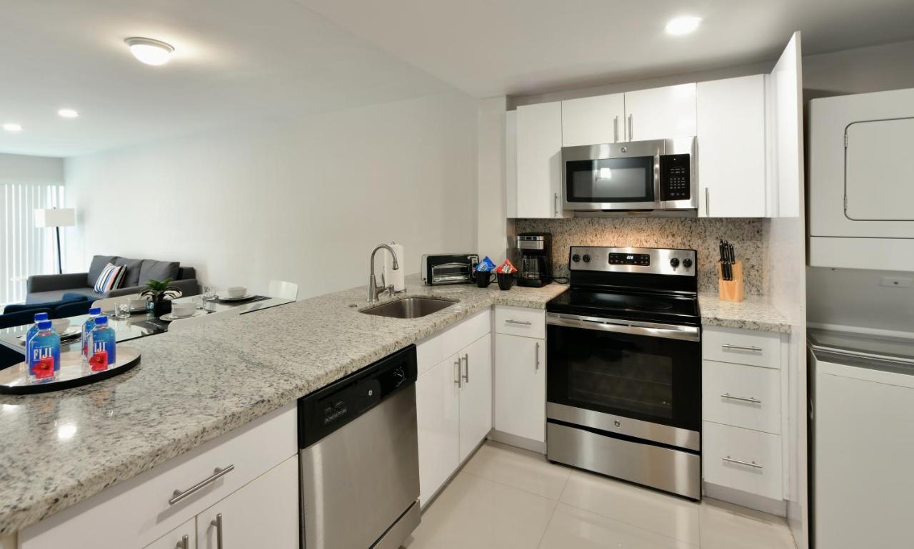 Designer River View Apartments فورت لودرديل المظهر الخارجي الصورة