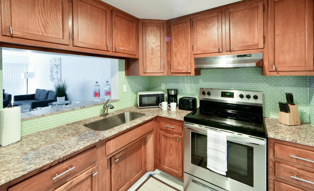 Designer River View Apartments فورت لودرديل المظهر الخارجي الصورة