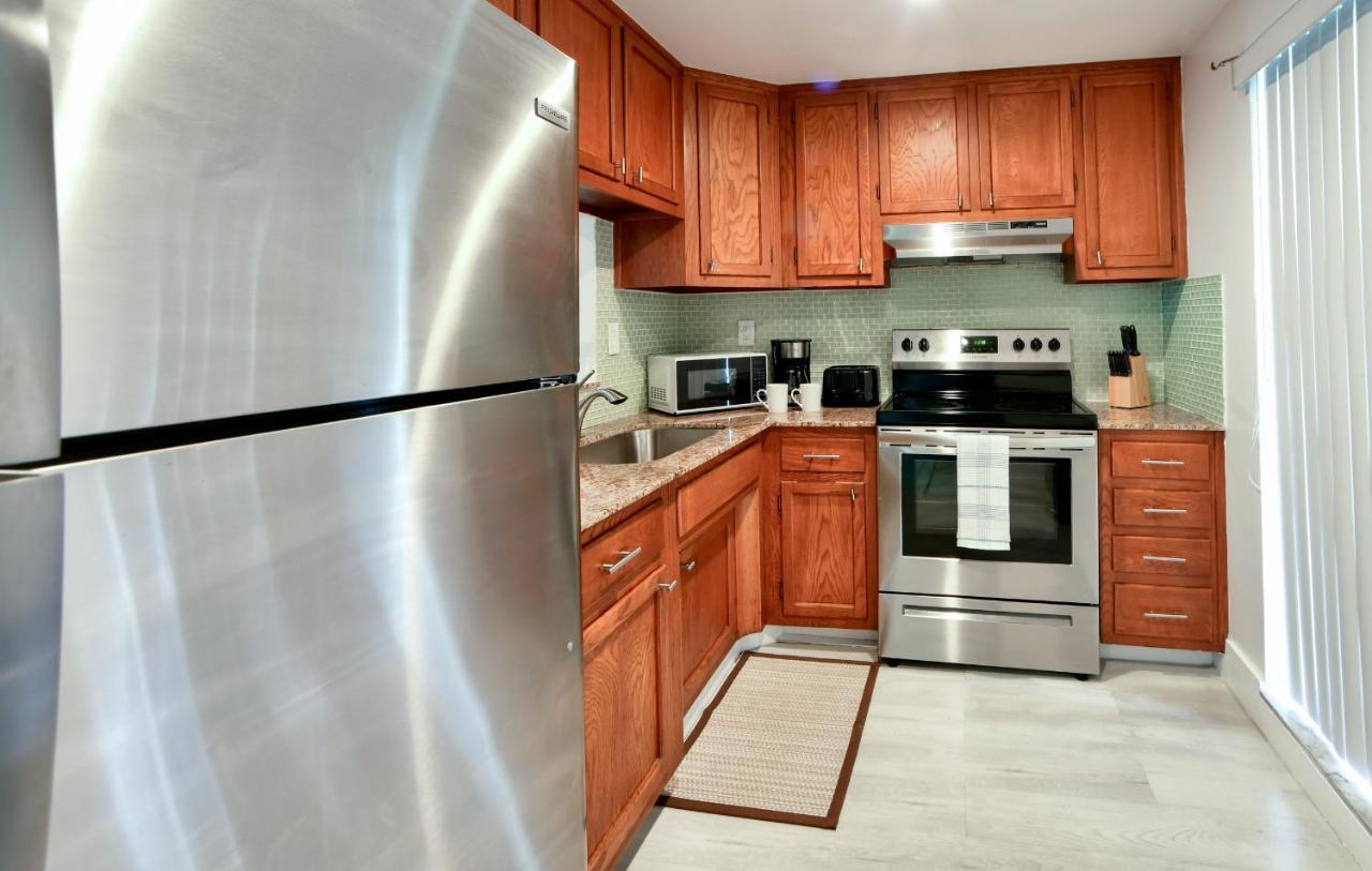 Designer River View Apartments فورت لودرديل المظهر الخارجي الصورة
