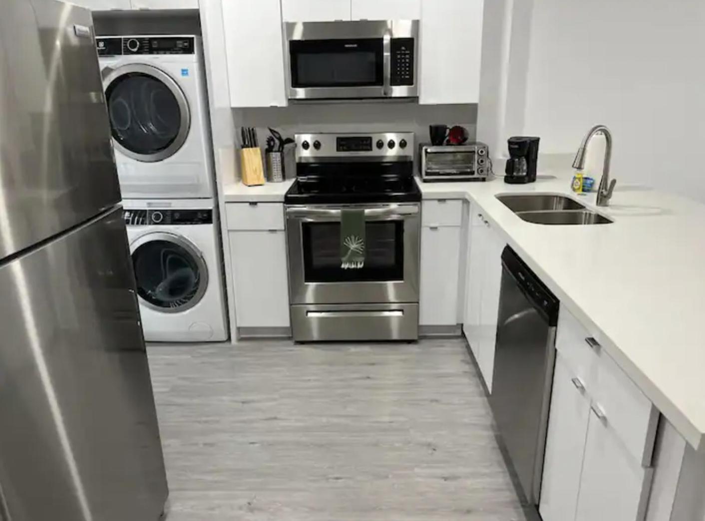 Designer River View Apartments فورت لودرديل المظهر الخارجي الصورة