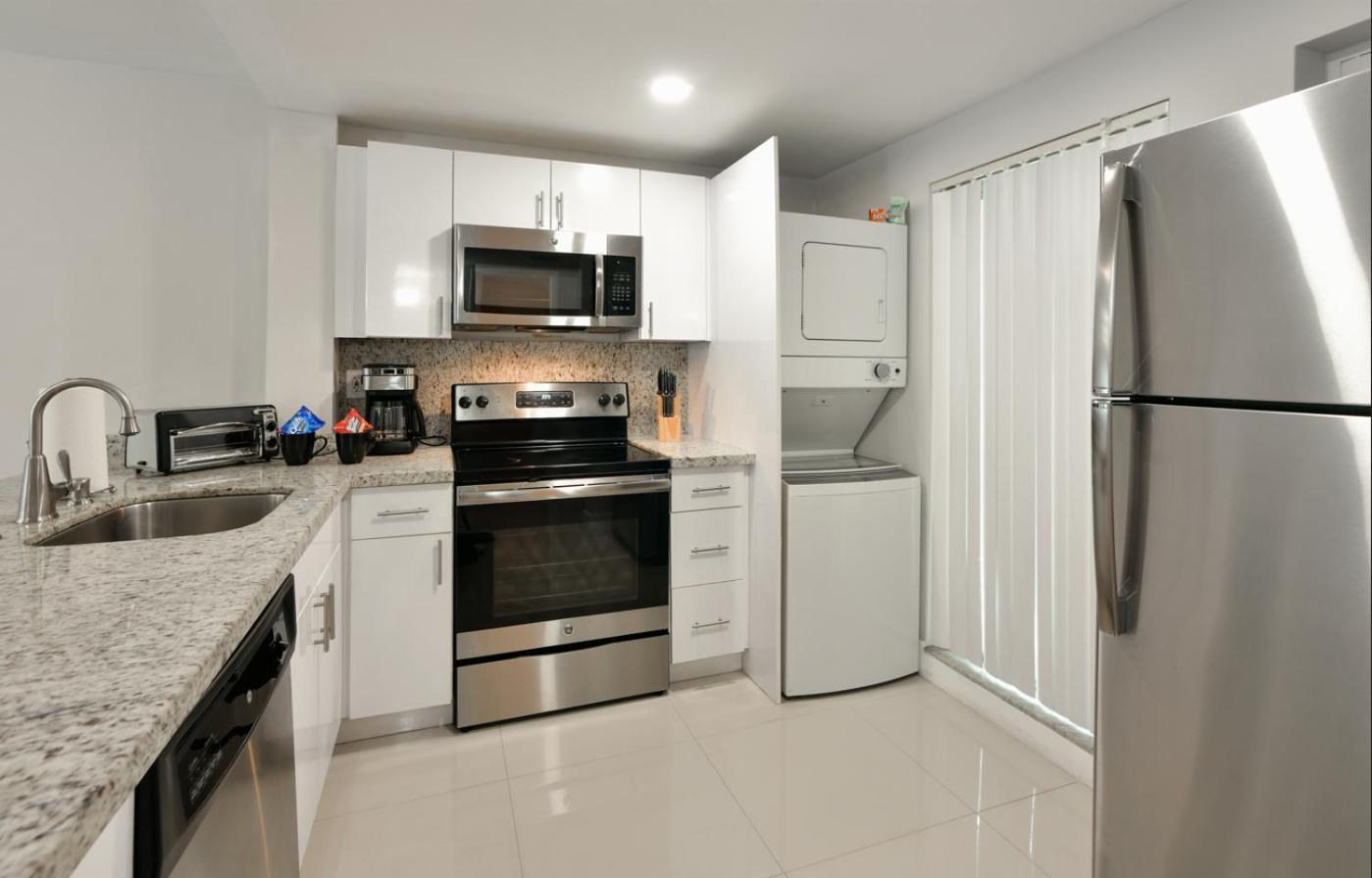 Designer River View Apartments فورت لودرديل المظهر الخارجي الصورة